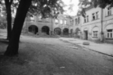 Chełmsko Śląskie - kamieniczki (fot.3) [Dokument ikonograficzny]