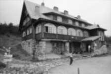 Schronisko na Stogu Izerskim (fot. 2) [Dokument ikonograficzny]