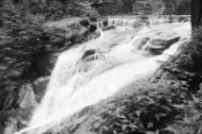 Wodospad Szklarki (fot. 3) [Dokument ikonograficzny]