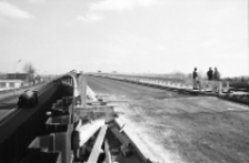 Jelenia Góra - Aleja Jana Pawła II : budowa wiaduktu (fot. 9) [Dokument ikonograficzny]