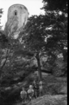 [Jelenia G&oacute;ra - zamek Chojnik - 1954] (fot. 2) [Dokument ikonograficzny]