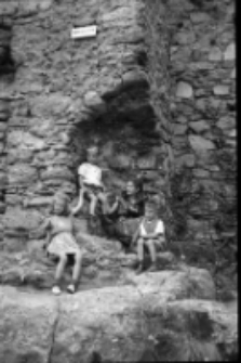 [Jelenia G&oacute;ra - zamek Chojnik - 1954] (fot. 14) [Dokument ikonograficzny]