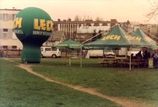 46. Światowy Młodzieżowy Zlot Campingu i Caravaningu w Obornikach Śląskich, plac OSiR przy ul. Poniatowskiego, 16.04.1998 r. (fot. 10) [Dokument ikonograficzny]