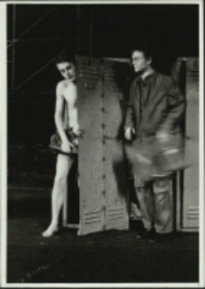 Gmach (fot. 4) [Dokument ikonograficzny]