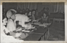 Gminne eliminacje konkursu piosenki radzieckiej w Obornickim Ośrodku Kultury, 20.02.1976 r. (fot. 2) [Dokument ikonograficzny]