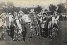 Gminne Święto Plonów w Pęgowie, 12.09.1976 r. (fot. 3) [Dokument ikonograficzny]