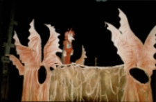 Igraszki z diabłem (fot. 3) [Dokument ikonograficzny]