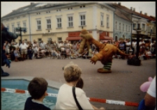 Z życia smoków (fot. 2) [Dokument ikonograficzny]