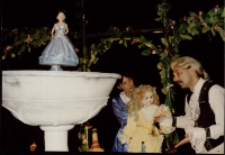 Kopciuszek (fot. 14) [Dokument ikonograficzny]