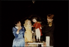 Kopciuszek (fot. 15) [Dokument ikonograficzny]