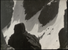 W Śnieżnych Kotłach - Ząb Rekina [Dokument ikonograficzny]