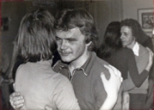 Spotkanie towarzyskie zorganizowane w Pęgowie na pożegnanie poborowych, 25.10.1977 r. (fot. 4) [Dokument ikonograficzny]