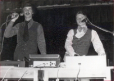 Andrzejki w wiejskim ośrodku kultury w Pęgowie, 26.11.1977 r. (fot. 1) [Dokument ikonograficzny]