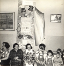 Spotkanie z okazji 40-lecia powrotu Ziem Zachodnich do Macierzy i 40-lecia polskiej Osoli, z udziałem kombatant&oacute;w i najstarszych osadnik&oacute;w oraz władz gminy, 16-19.05.1985 r. (fot. 3) [Dokument ikonograficzny]