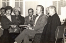 Wizyta spółdzielców z Krakowa w Klubie Rolnika w Osoli, 26.11.1985 r. (fot. 3) [Dokument ikonograficzny]