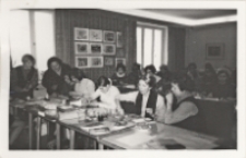 Powiatowa konferencja wychowawczyń przedszkoli w Obornikach Śląskich, 7.01.1970 r. [Dokument ikonograficzny]