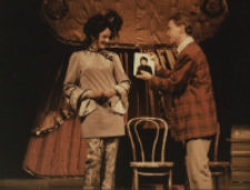 Ślub. Trzech. Pięcioro (fot. 6) [Dokument ikonograficzny]