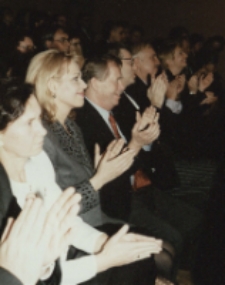 Audiencja. Wernisaż (fot. 7) [Dokument ikonograficzny]