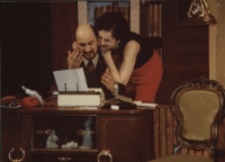 Komedia sytuacyjna (fot. 4) [Dokument ikonograficzny]