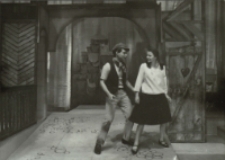 Boso, ale w ostrogach (fot. 19) [Dokument ikonograficzny]