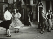 Boso, ale w ostrogach (fot. 22) [Dokument ikonograficzny]