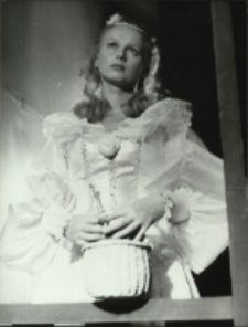 Piękna i bestia (fot. 3) [Dokument ikonograficzny]