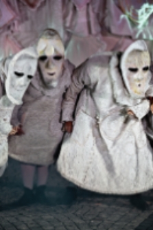 Mr Pejo`s Wandering Dolls. The Moonsters (fot. 27) [Dokument ikonograficzny]