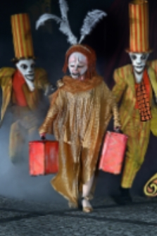 Mr Pejo`s Wandering Dolls. Bestiary (fot. 13) [Dokument ikonograficzny]