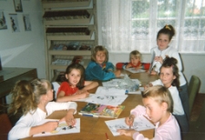 Zajęcia z dziećmi - filia w Mojęcicach [Dokument ikonograficzny]