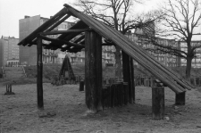 Jelenia Góra - plac zabaw [Dokument ikonograficzny]