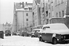 Jelenia Góra - kamienice od podwórka (fot. 1) [Dokument ikonograficzny]