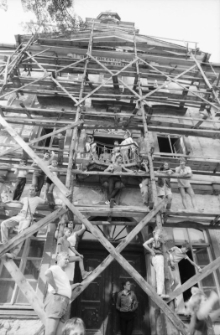 Teatry uliczne (fot. 9) [Dokument ikonograficzny]