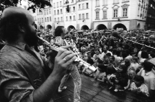 Teatry uliczne (fot. 8) [Dokument ikonograficzny]