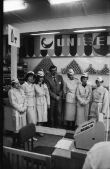 Jelenia G&oacute;ra - handel (fot. 8) [Dokument ikonograficzny]