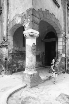 Jelenia Góra - zabytkowe kamienice (fot. 4) [Dokument ikonograficzny]