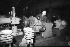 Jelenia G&oacute;ra - Fabryka Maszyn Papierniczych FAMPA (fot. 11) [Dokument ikonograficzny]