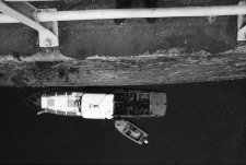 Wodowanie statku turystycznego w Pilchowicach (fot. 2) [Dokument ikonograficzny]