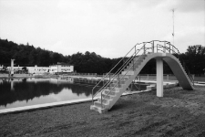 Jelenia Góra - basen przy ulicy Sudeckiej (fot. 4) [Dokument ikonograficzny]