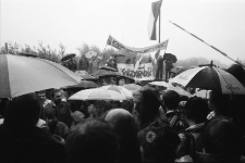 Przełęcz Okraj - Manifa "Solidarności" (fot. 1) [Dokument ikonograficzny]