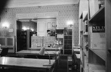 Jelenia G&oacute;ra - biblioteka naukowa na Zabobrzu (fot. 1) [Dokument ikonograficzny]