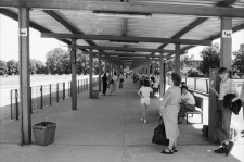 Jelenia Góra - Dworzec autobusowy (fot. 1) [Dokument ikonograficzny]