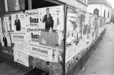Jelenia Góra - plakaty wyborcze 1991 (fot. 2) [Dokument ikonograficzny]