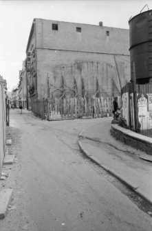 Jelenia G&oacute;ra - ulica Kr&oacute;tka [Dokument ikonograficzny]