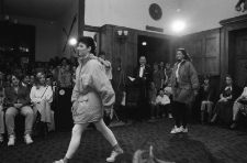 Pokaz mody jeleniogórskich firm (fot. 4) [Dokument ikonograficzny]