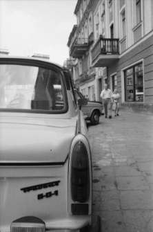 Jelenia G&oacute;ra - ulica J&oacute;zefa Piłsudskiego (fot. 2) [Dokument ikonograficzny]