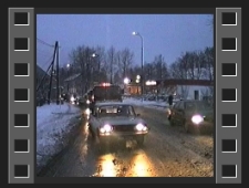 Korek samochodowy w Maciejowej zimą [Film]