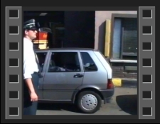 Aleksander Kwaśniewski na moście w Zgorzelcu [Film]