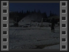 Szklarska Poręba : początek zimy, naśnieżanie Puchatka [Film]