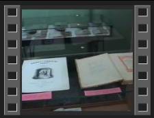500 lat strony tytułowej książki 1493-1993 : ze zbiorów Romualda M. Łuczyńskiego - wystawa w Muzeum Okręgowym w Jeleniej Górze [Film]