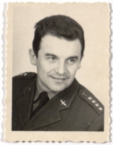 [Wiesław Kiryk : fotografia legitymacyjna] (fot. 3) [Dokument ikonograficzny]